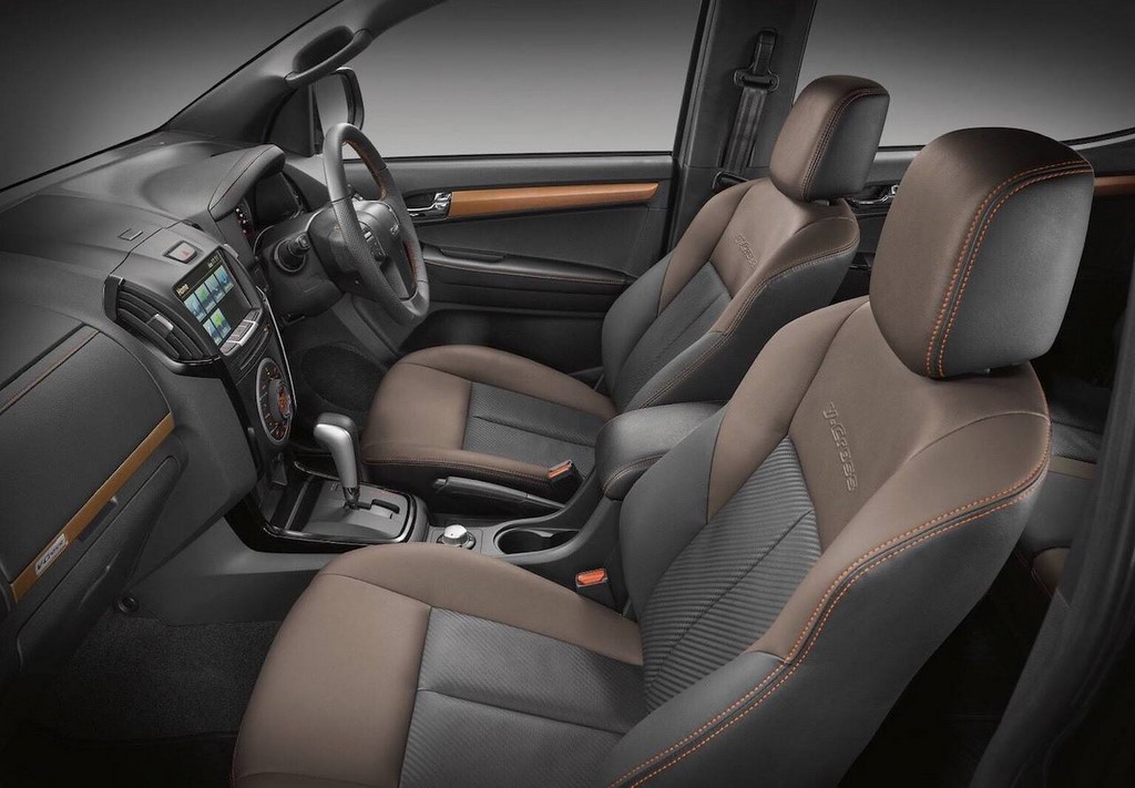 2018 Isuzu D-Max Facelift, Makin Bengis dengan DRL LED ..!!! 5 2018-Isuzu-D-Max Facelift