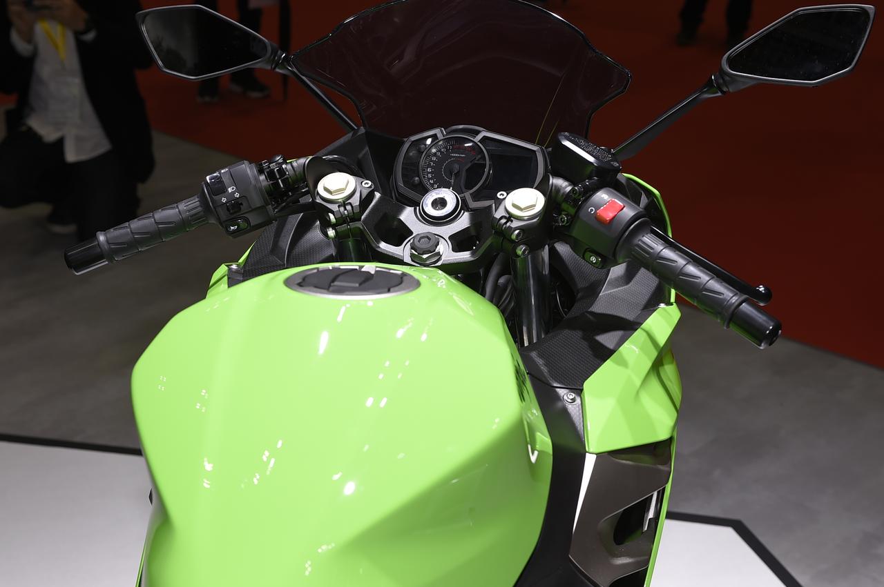 Komparasi All New Ninja 250 2018 Versus Honda CBR250RR... Power 39 PS 5 2018 Ninja 250
