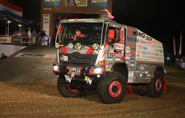 Hino Pamerkan Bus Dan Truk Keren Bertenaga Listrik 3 Hino Pamerkan Bus Dan Truk Keren Bertenaga Listrik