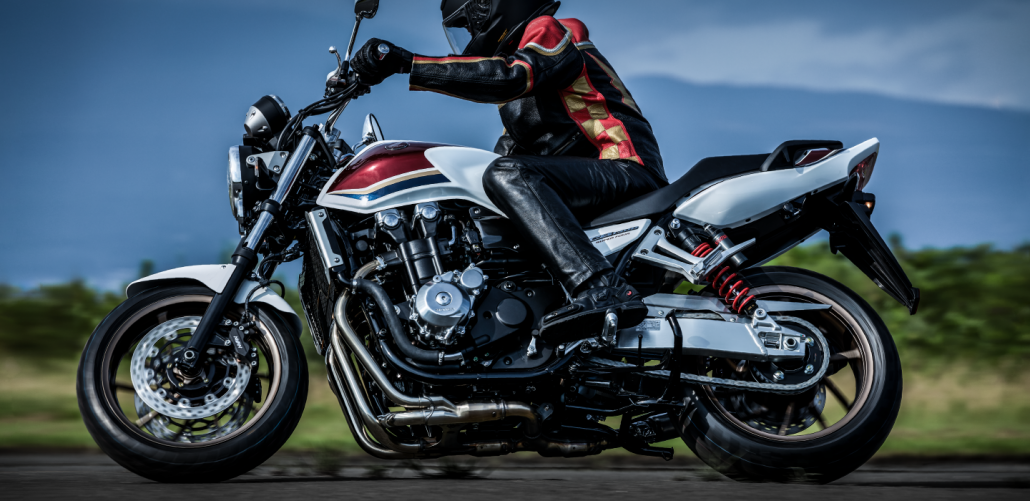 Edisi Spesial Honda CB SUPER FOUR dan SUPER BOL D'OR, HYPER VTEC Revo !! 1 Honda CB1300