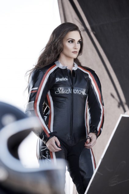 Pembalap Profesional Cantik Shelina Moreda Ajari Cewek Pede Geber Motor... OMG... !!! 2 Shelina Moreda pembalap pro cantik