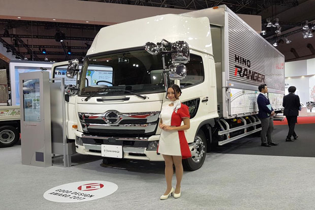 Hino Pamerkan Bus Dan Truk Keren Bertenaga Listrik 2 Hino Pamerkan Bus Dan Truk Keren Bertenaga Listrik