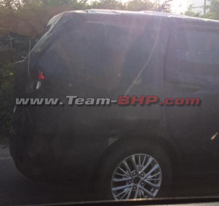 Inilah Foto-Foto Penampakan Suzuki Ertiga Facelift Terbaru ? 3 Inilah Foto-Foto Penampakan Suzuki Ertiga Facelift Terbaru ?