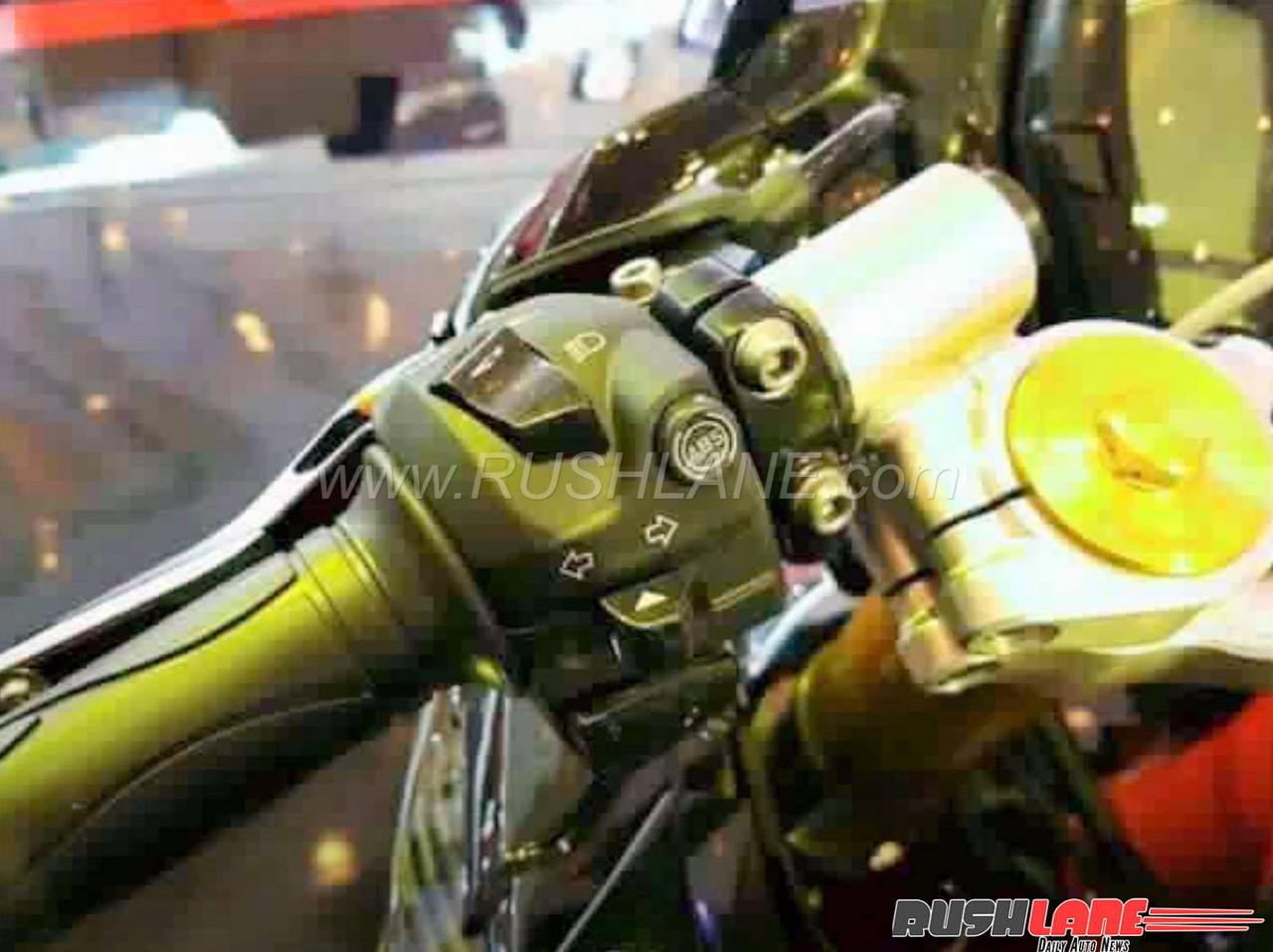 Spy Shot TVS Apache RR 310 S (Akula) Banyak Perubahan.. Apa Saja Yang Beda?? 3 Switch ABS posisinya sama dengan konsep