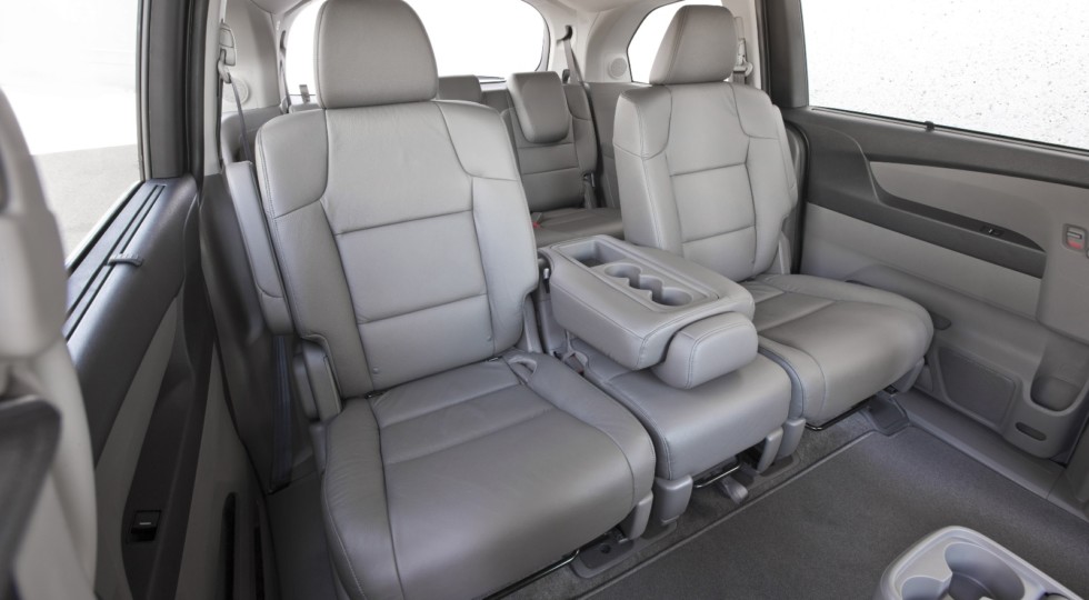 Honda Tarik 800 Ribu Unit Odyssey, Indonesia Bagaimana? 2 2017_honda_odyssey_interior