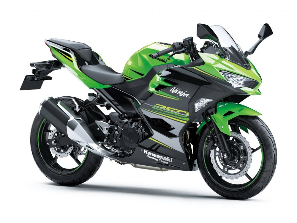 10 Motor Baru Yang Brojol di Tahun 2017 11 All New Kawasaki Ninja 250 KRT