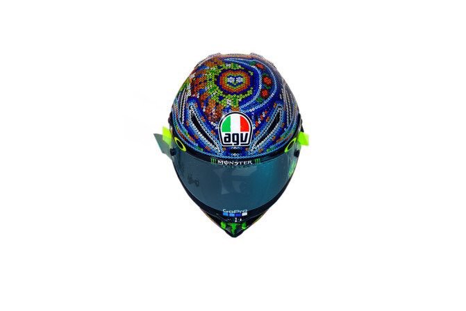 Helm Huichol Baru Valentino Untuk Tes Pra Musim Sepang dari Budaya Mexico ? 5 Helm Huicol Valentino Rossi