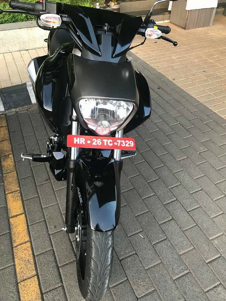 Suzuki Intruder 150 dan Kemungkinan di Boyong ke Indonesia 3 Suzuki Intruder 150