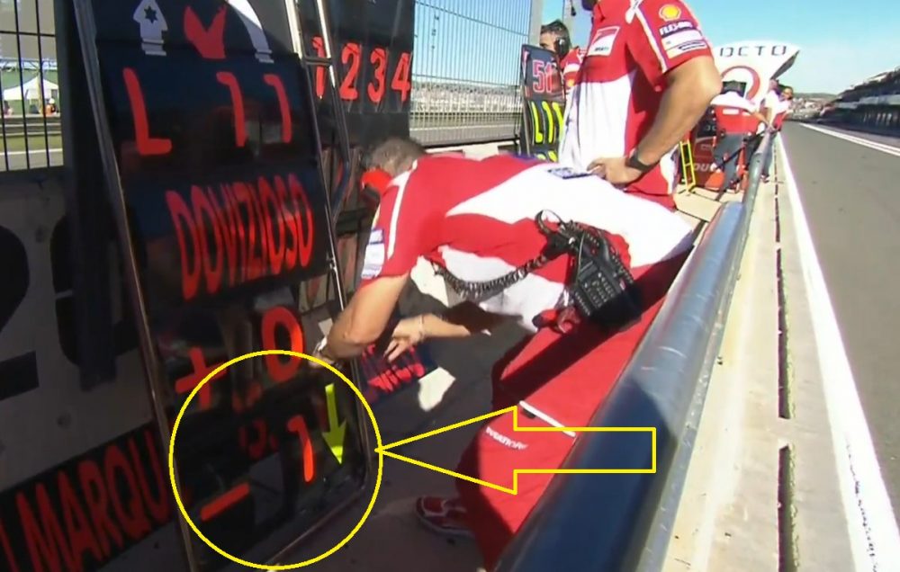 Bikin Ngakak Kartun Valentino Rossi dan Mapping-8 Ini Bro.. !! 3 Jorge Lorenzo Team Order