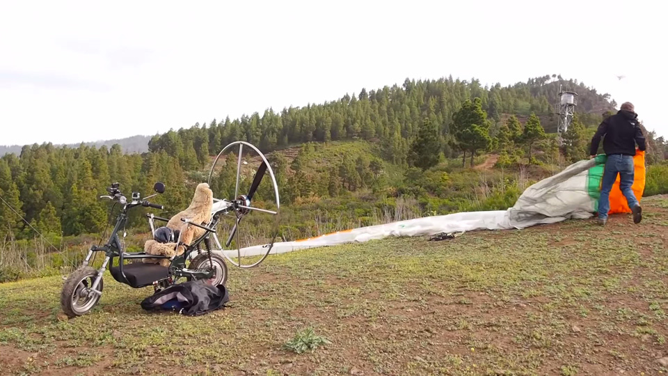 Skuter Terbang Dengan Teknologi Sederhana, Bikin Hati Senang !! 2 Scooter Terbang