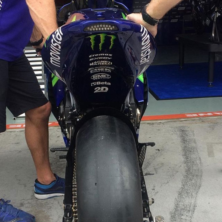Inilah Suasana Tes Yamaha M1 2018 Rossi di Sepang 1 Suasana Tes Yamaha M1 2018 Rossi di Sepang