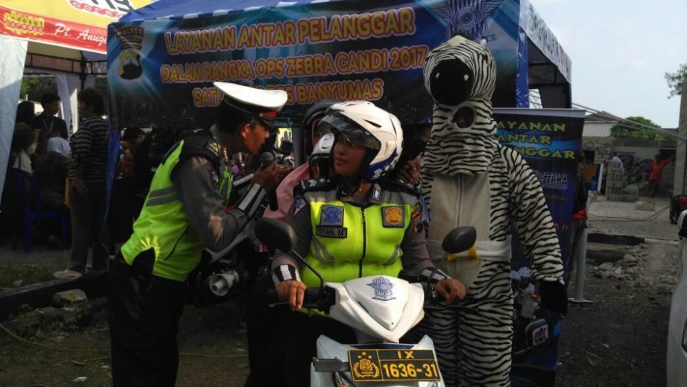 Ada Yang Unik Dari Operasi Zebra Yang Digelar Polres Banyumas 1 Ada Yang Unik Dari Operasi Zebra Yang Digelar Polres Banyumas