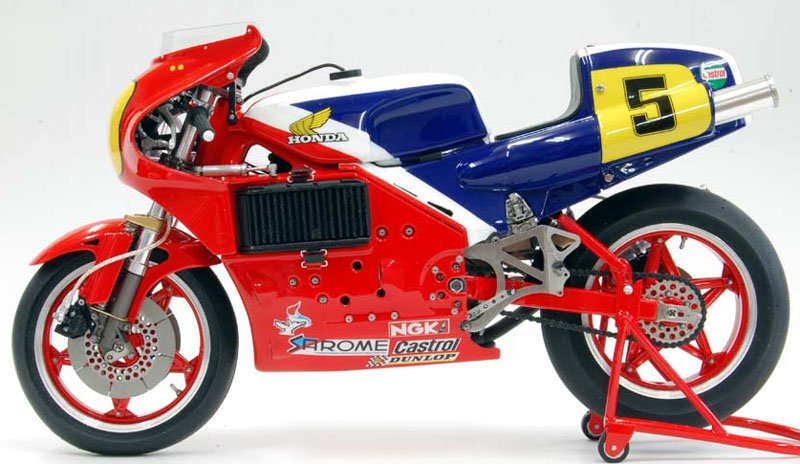 Honda NR500 Mesin 4 Tak yang Nekat Lawan 2 Tak ! 1 1979 Honda NR500