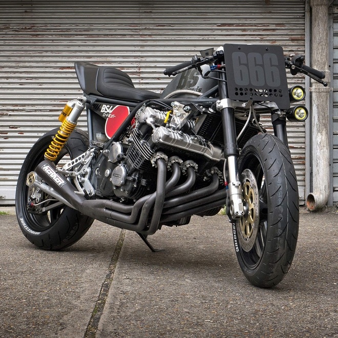 Honda CBX1000 Enam Silinder Memakai Part Hayabusa