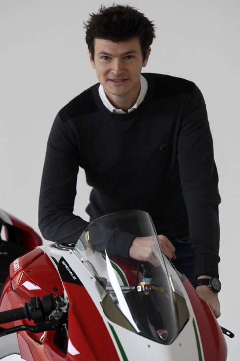 Ternyata Desainer Panigale V4 Masih Muda.. Nih Dia Orangnya !!! 2 Julien Clement Senior Designer Panigale V4