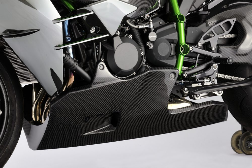 Kawasaki Ninja H2 Ini Bertaburkan Part Serat Karbon Lansiran MAGICAL RACING 3 Kawasaki Ninja H2 Ini Bertaburkan Part Serat Karbon