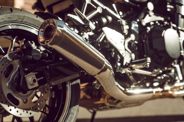 Wuedan... Ternyata Suara Knalpot Kawasaki Z900RS Ada Rahasianya... Simak Ulasannya !!! 1 Ternyata Suara Knalpot Kawasaki Z900RS Ada Rahasianya