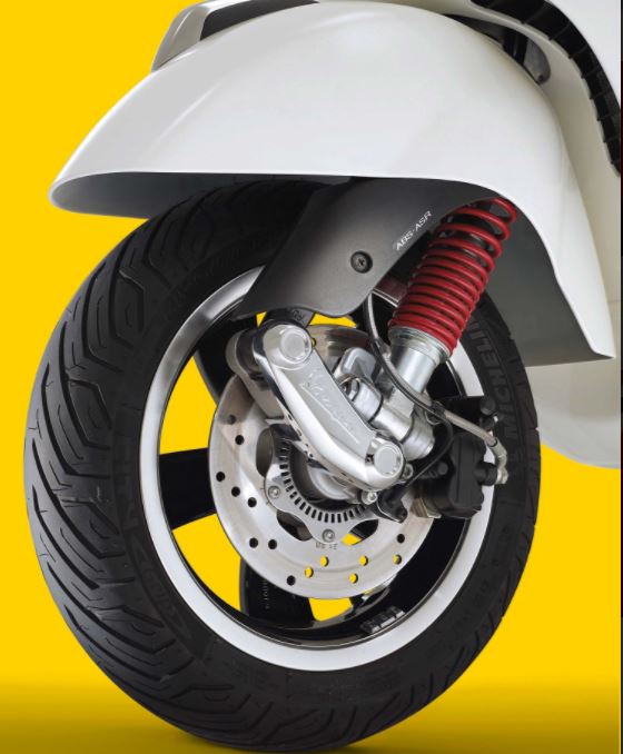 Vespa GTS SUPER 150