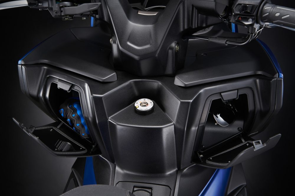 2018 KYMCO XCITING S 400, Power 36HP Lampu Mirip CBR 250RR 4 2018 KYMCO XCITING S 400