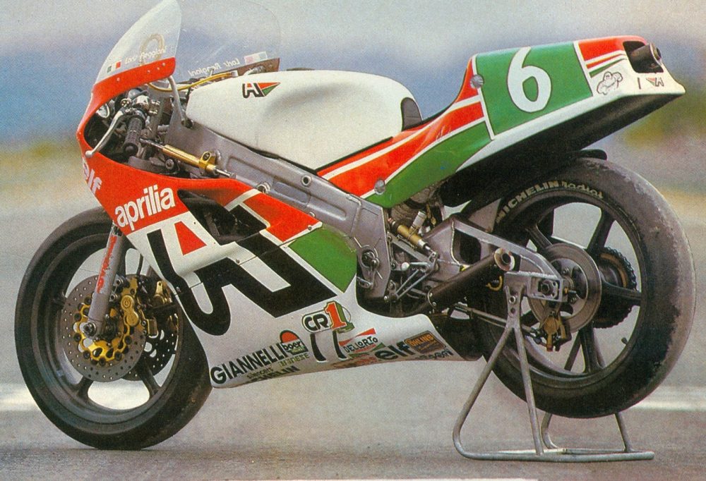 Rahasia Aprilia GP 250cc Kalahkan Honda dan Yamaha 1 Rahasia Aprilia GP 250cc Kalahkan Honda dan Yamaha