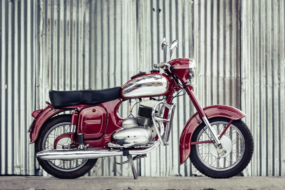 Motor Jawa yang Bukan dari Indonesia, Setangguh Tank ! 3 Jawa motorcycle