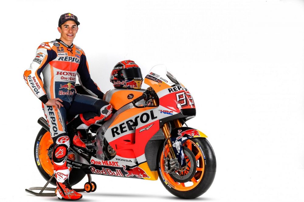 Gaya Balap Marquez Lebih Sopan dengan Honda RC213V Versi 2018, Kok Bisa ? 1 Honda RC213V Tim Repsol Honda Team MotoGP 2017