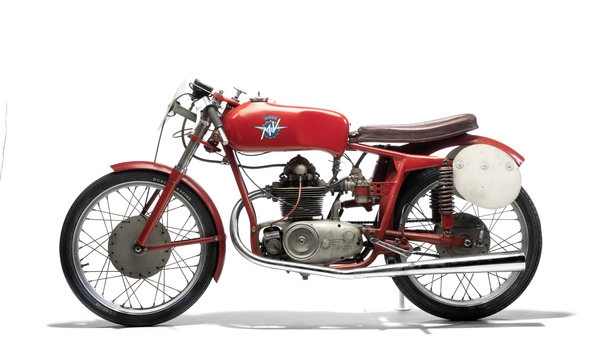 Sepeda Motor 125 cc Ini Top Speed Tembus 145 Kpj 2 MV Agusta 125 Monoalbero Racer