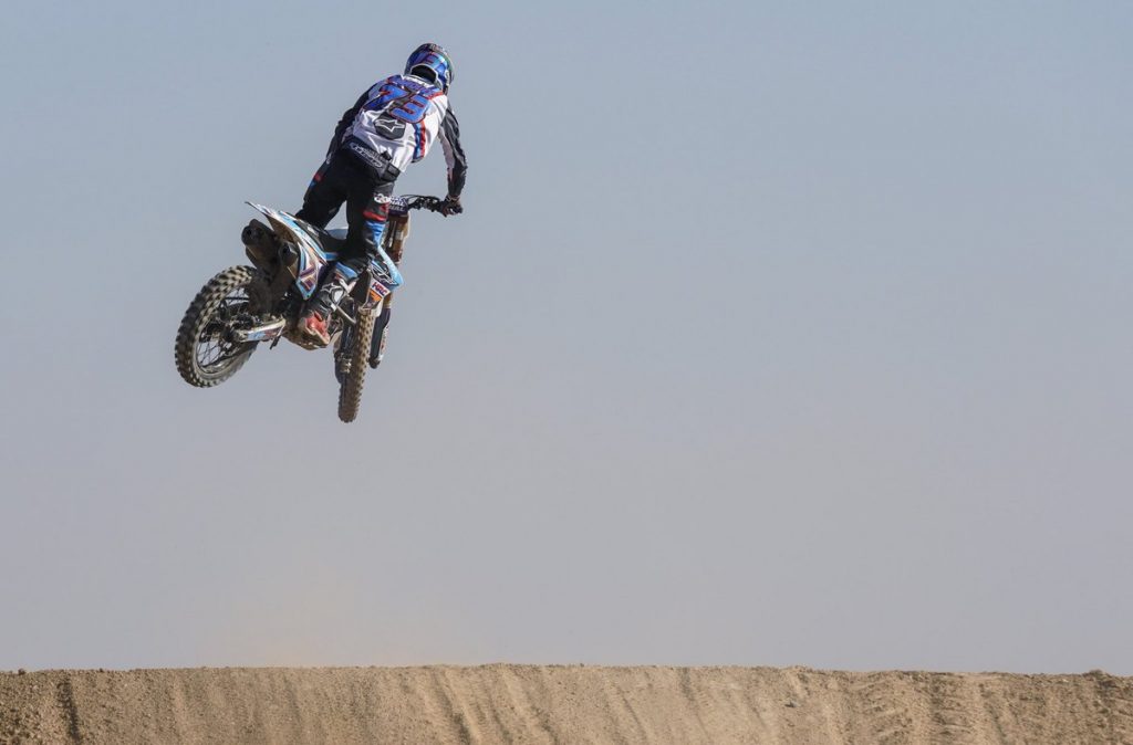 Jatuh dari Latihan Motorcross: HRC Was-was, Marquez Malah Ketawa ! 2 Aksi Marc Marquez Diatas Motocross Ini Bikin Takjub