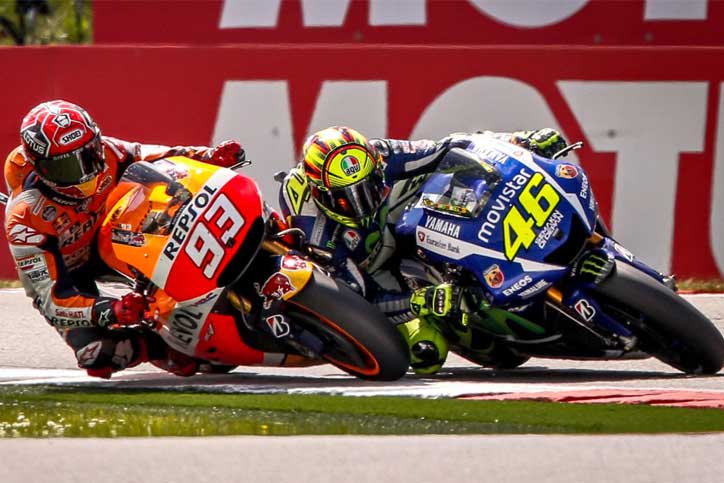 Kasus Track Limit Rossi-Marquez Tidak Bisa Disamakan! 3 Kasus Track Limit Rossi