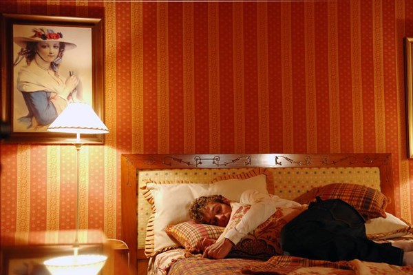 Rossi Juga Manusia, Percaya Takhayul dan Suka Bermalasan 3 Rossi Tidur