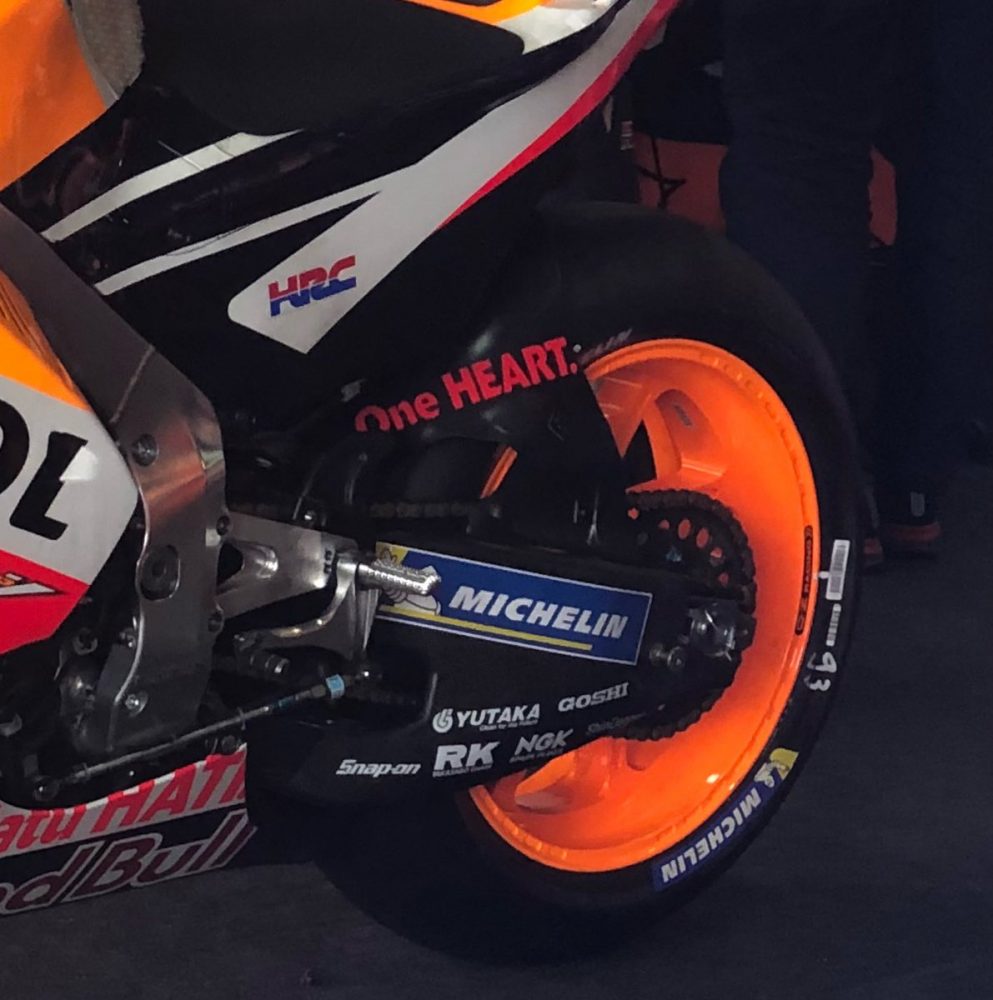 Marc Marquez Beberkan Rahasia Swingarm Karbon RC213V 3 Swingarm Karbon Inikah yang Bikin RC213V Kencang