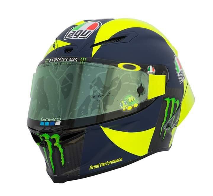 Helm 70 an Rossi2