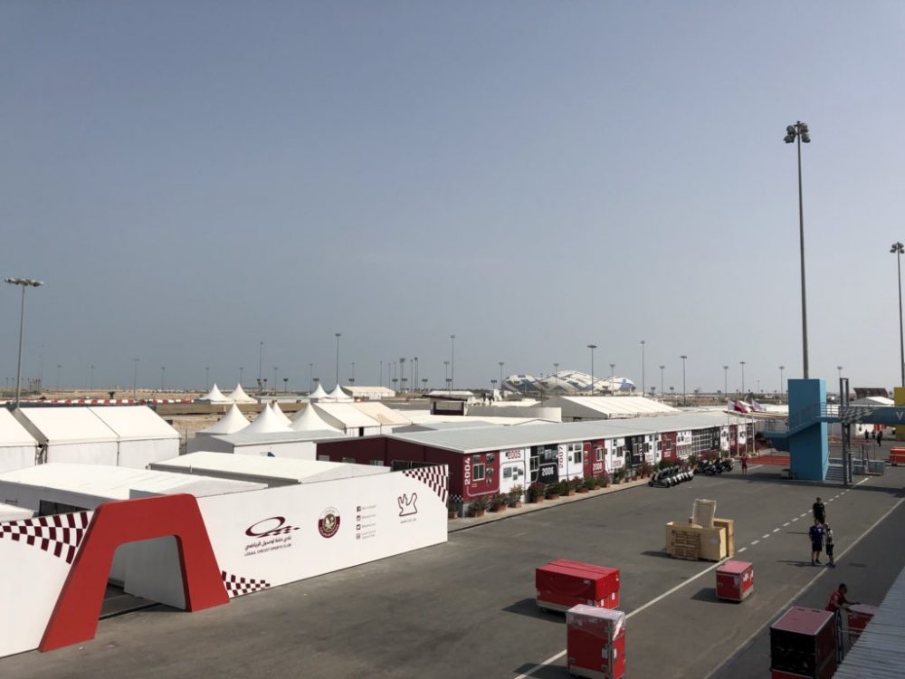 10 Foto Menarik Jelang Tes Pra Musim Qatar 2018, Nomor 4 Bikin Motor Meleleh ! 5 Sirkuit Losail Qatar