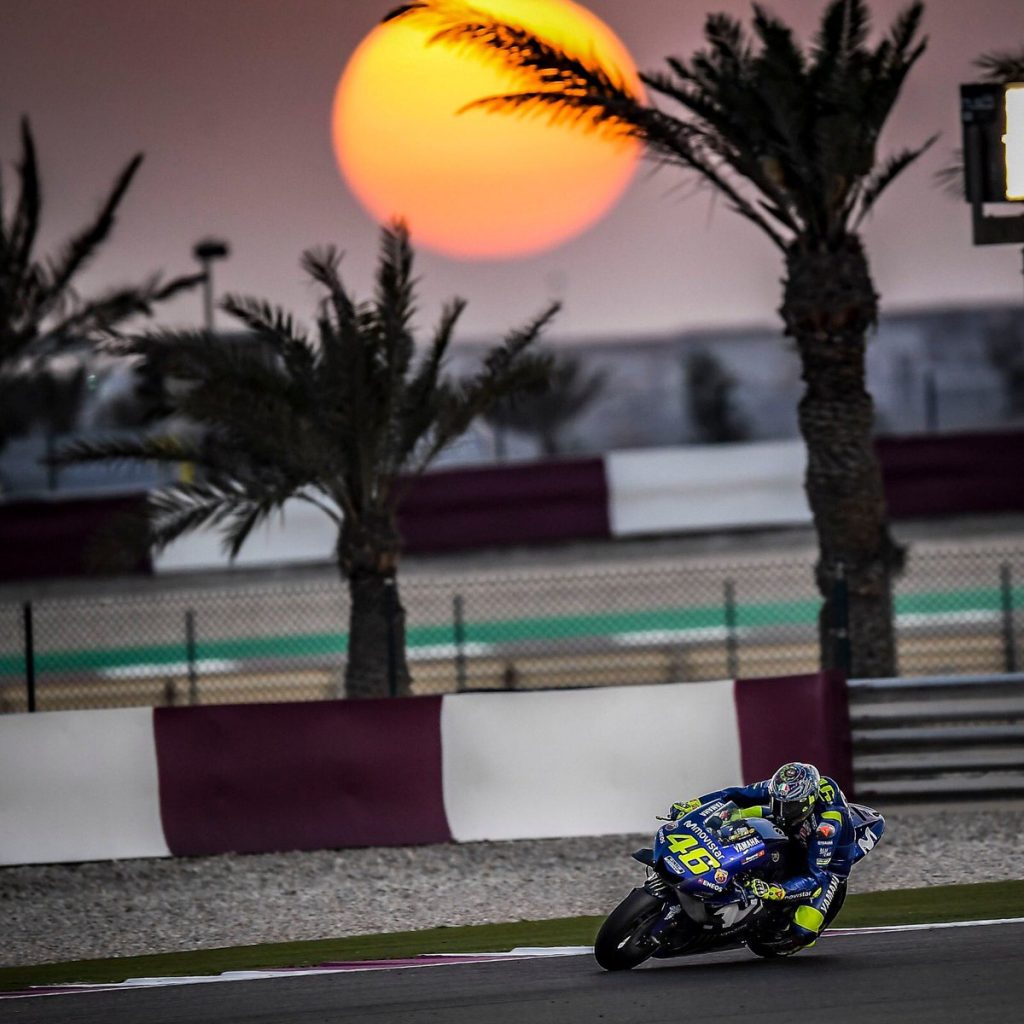 Tes Sepang yang Dibatalkan Tak Akan Diganti, Tapi... 1 Valentino Rossi Qatar sunset