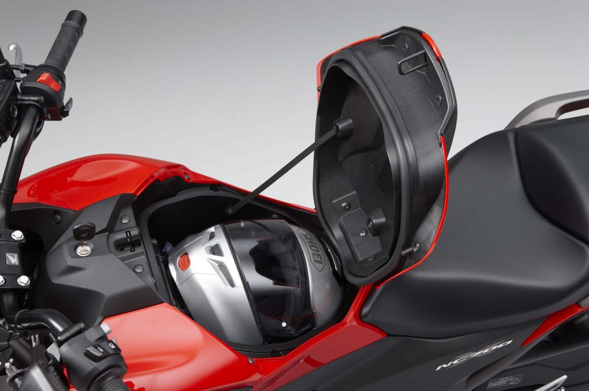 Fitur Baru 2018 Honda NC 750X, Lebih Suipp ! 2 Fitur baru 2018 Honda NC 750X Lebih Suipp 1