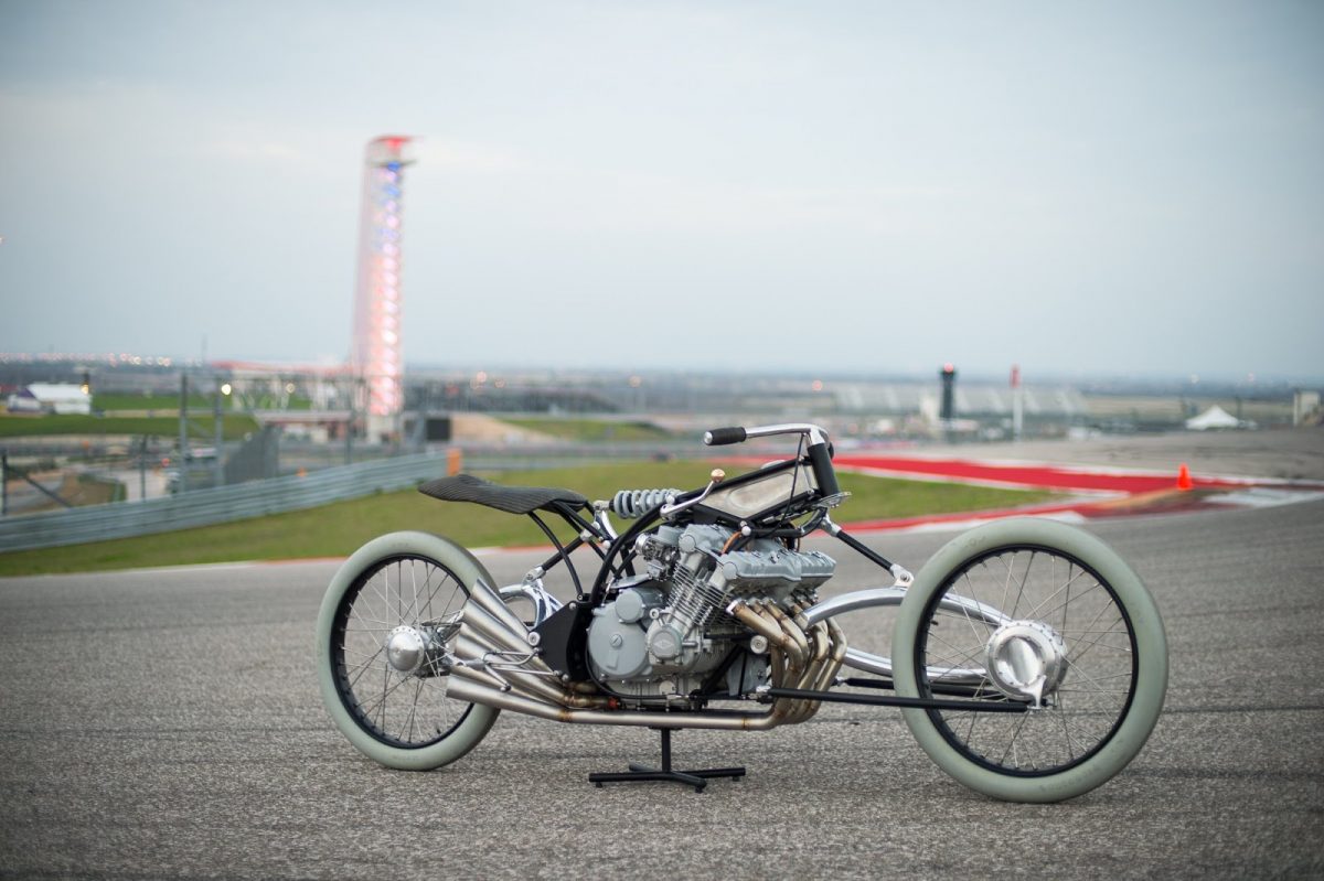 Modifikasi 'Kebangkitan' 1980 Honda CBX 6 Silinder 6 Modifikasi Kebangkitan 1980 Honda CBX 6 Silinder 5