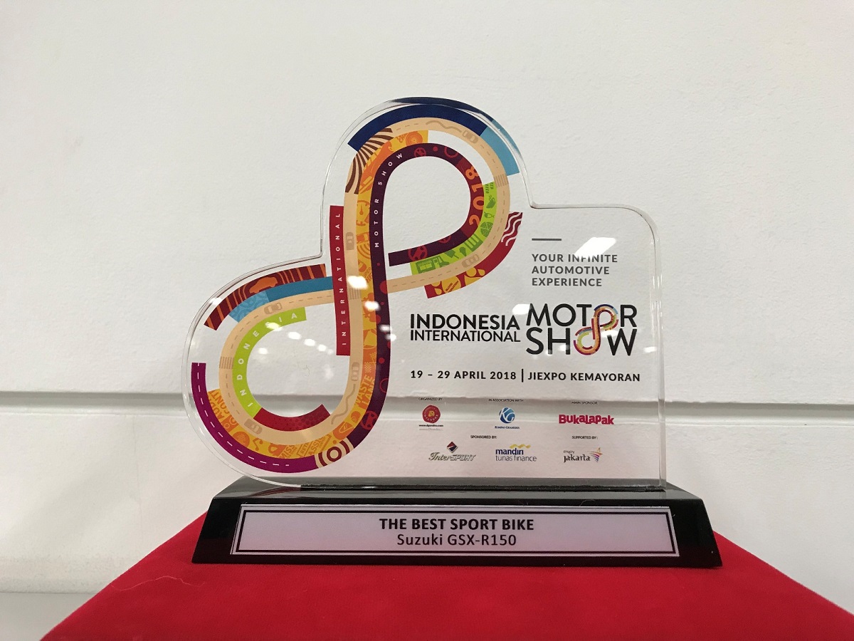 Suzuki GSX-R150 Terpilih Sebagai The Best Sport Bike di IIMS Award 2018 !!! 1 The Best Sport Bike GSXR150 landscape