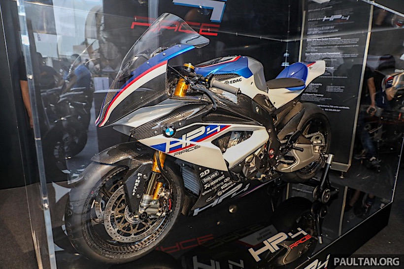 Motor-Motor Berbanderol Milyaran Rupiah Yang Bisa Anda Beli di IIMS 2018 2 bmw HP4 race