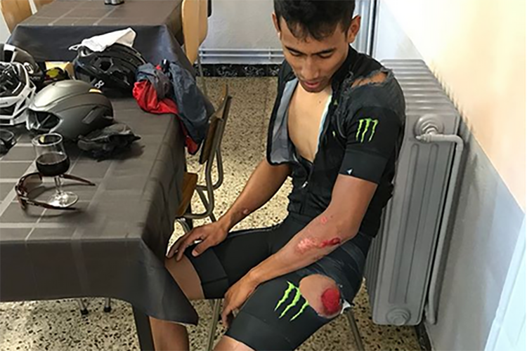 Breaking News : Hafizh Syahrin Kecelakaan Saat Latihan 2 Breaking News Hafizh Syahrin Kecelakaan Saat Latihan 1