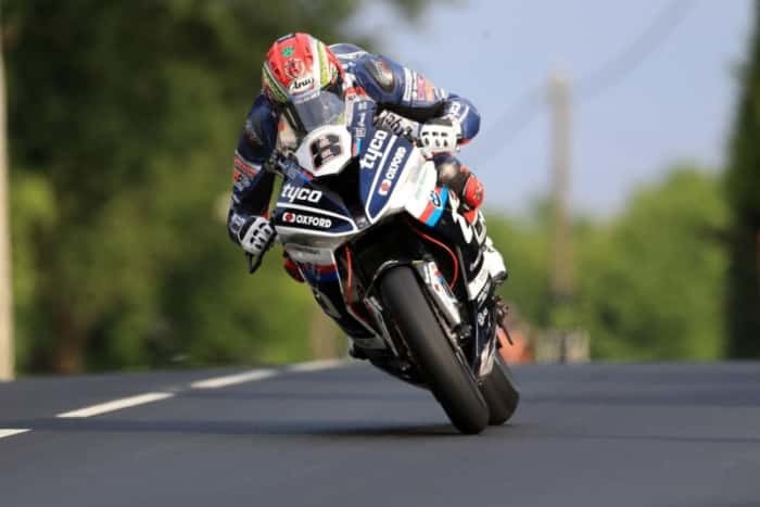 Lagi, Kecelakaan Superbike Isle Of Man TT, Pembalap Tewas ! 4 Dan Kneen kecelakaan Isle Of man TT 2
