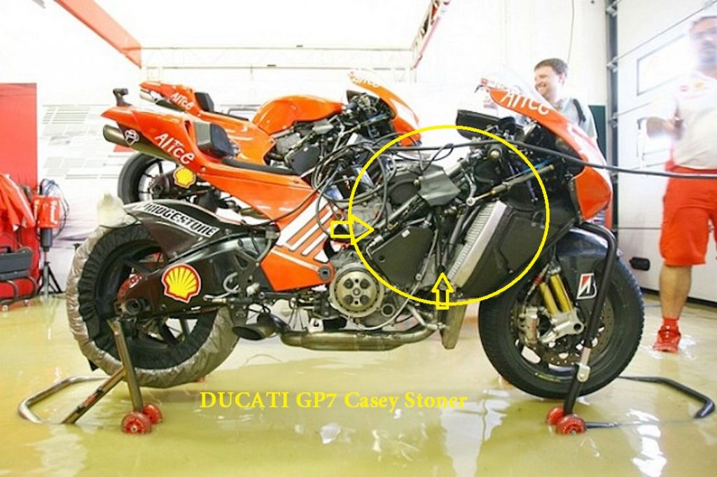 Meski Kesulitan Meracik Frame Twin-spar, Ducati Ogah 'Mencuri' Ahli Sasis Yamaha ! 3 Teralis Frame Ducati GP7 Casey Stoner