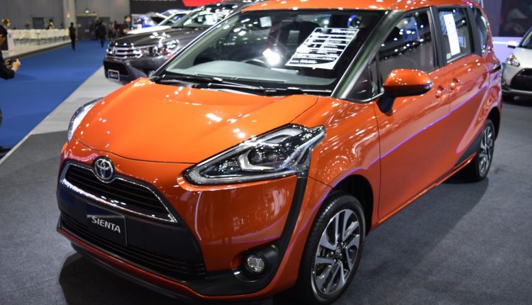 Toyota-Suzuki Siap Garap LMPV 'Kembar' ? 3 Toyota sienta
