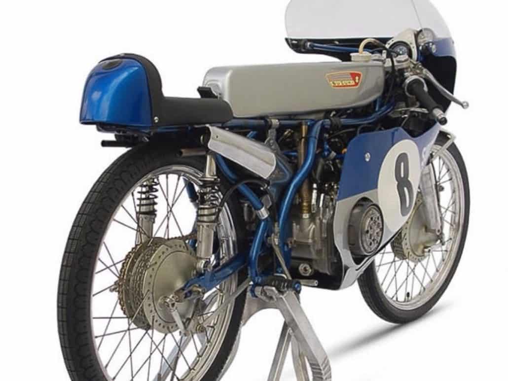Suzuki RK67 Tahun 1967 50cc Dua Silinder 14 speed 3