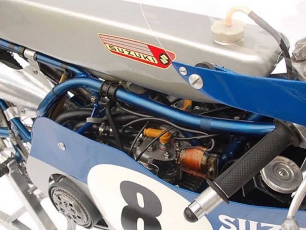 Suzuki RK67 Tahun 1967 50cc Dua Silinder 14 speed1