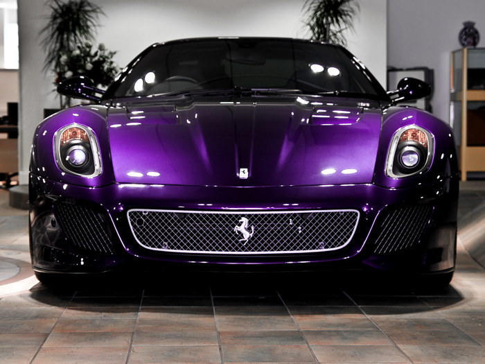 Hubungan Warna Mobil dan Kepribadian Seseorang 8 ferrari ungu