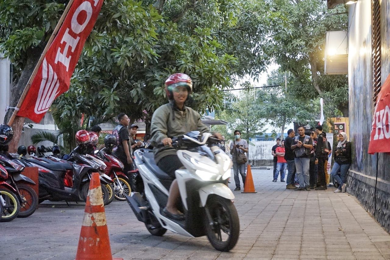 MPM Ajak Mahasiswa dan Komunitas Semarakkan 'Vario Goes to Campus' 2 140 mahasiswa dan komunitas Honda Jatim Ikuti Vario Goes To Kampus