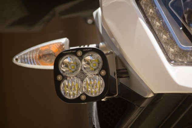 Bagaimana Lampu LED ADV Kecil Ini Bisa Terangi Jalan Bagai Siang Hari ? 4 Lampu LED ADV Kecil Ini Bisa Terangi Jalan Bagai Siang Hari 3