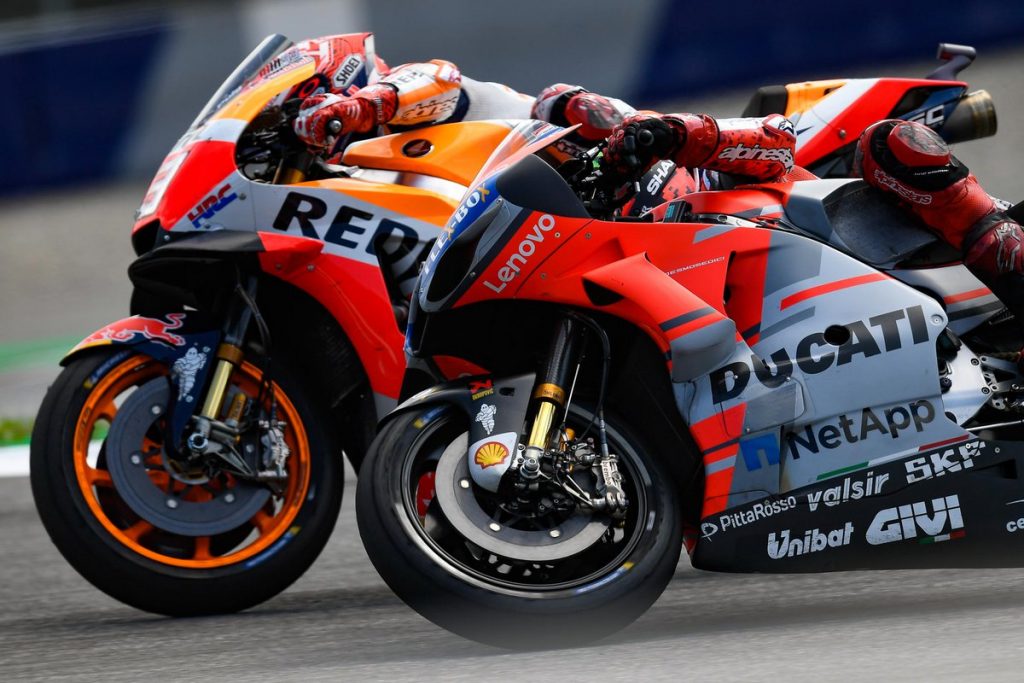 Marquez Tak Akan Menang Lawan Lorenzo di Ducati Tahun 2019 1 Marquez Lorenzo