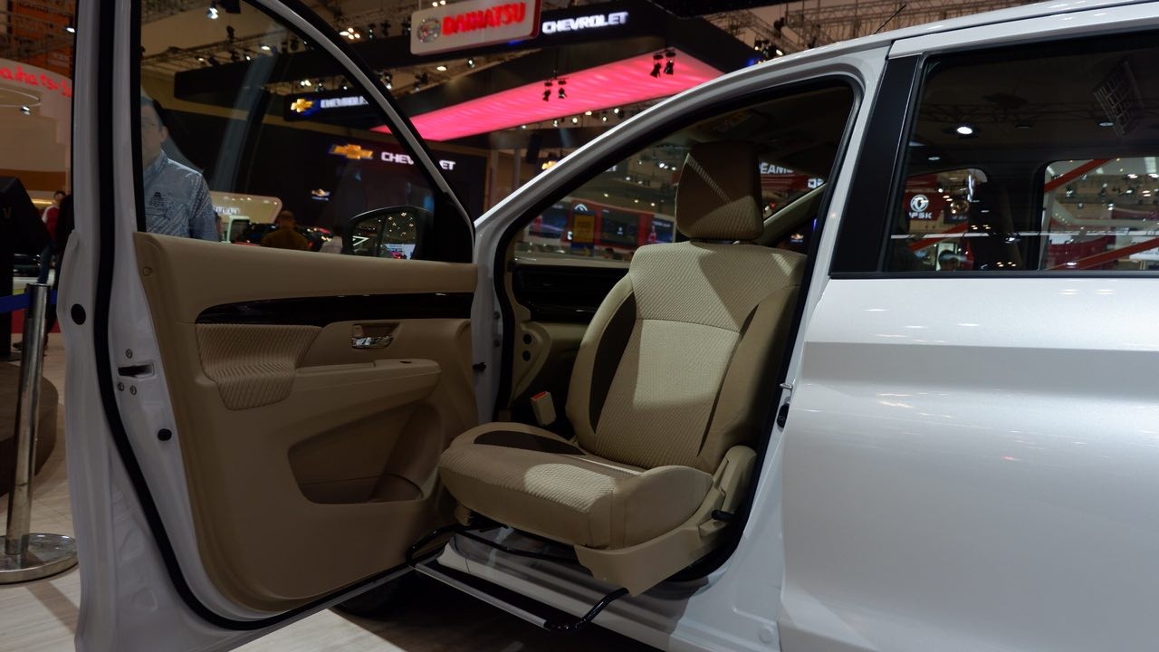 Suzuki Ertiga Support yang Berguna untuk Penyandang Disabilitas 1 Suzuki Ertiga Ramah Disabilitas