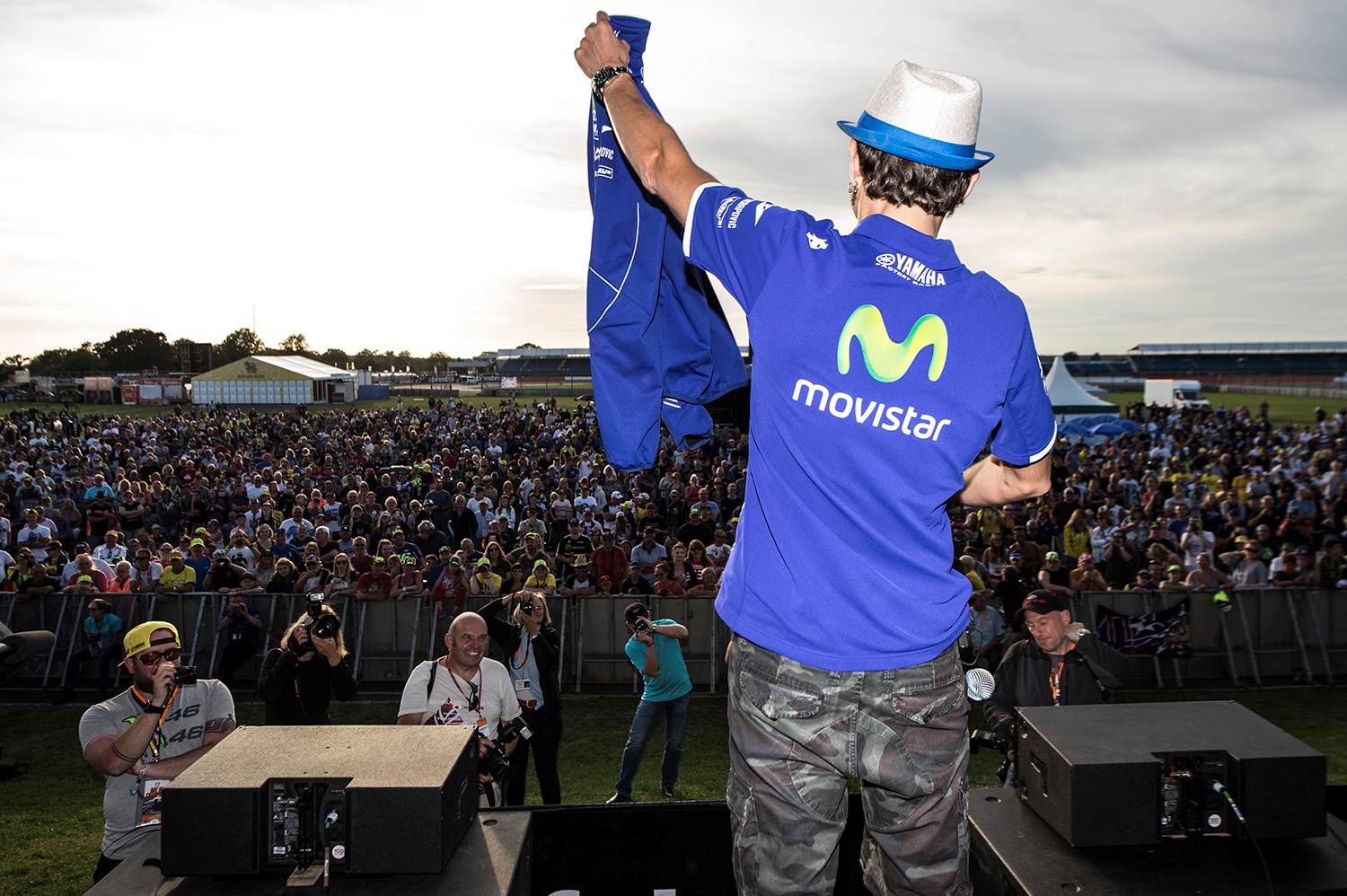 Foto Selfie Bareng Rossi 56 Juta Kalau Marquez 15 Juta Saja ! 3 Two Wheels for Life Day Of Champion